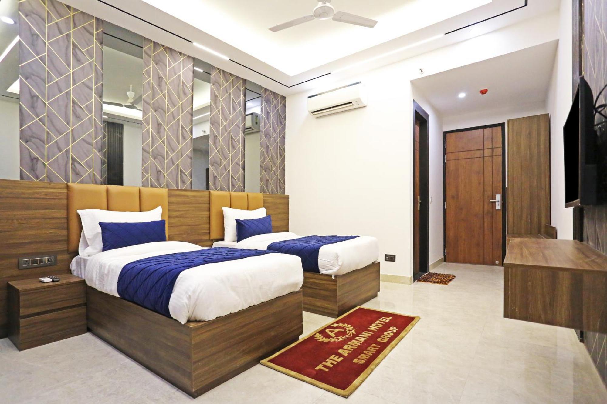 Hotel Hsp Plaza Nueva Delhi Exterior foto