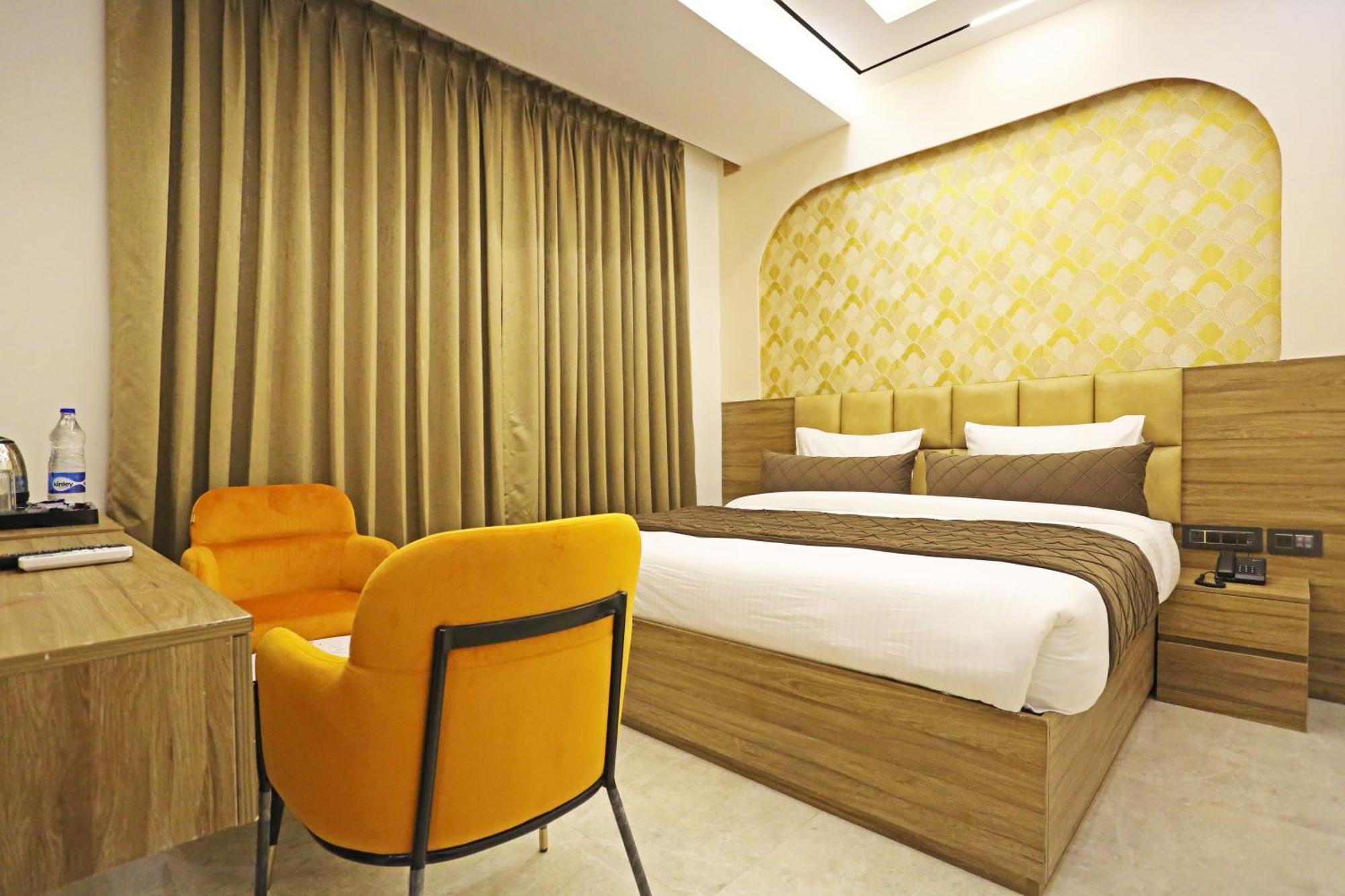 Hotel Hsp Plaza Nueva Delhi Exterior foto