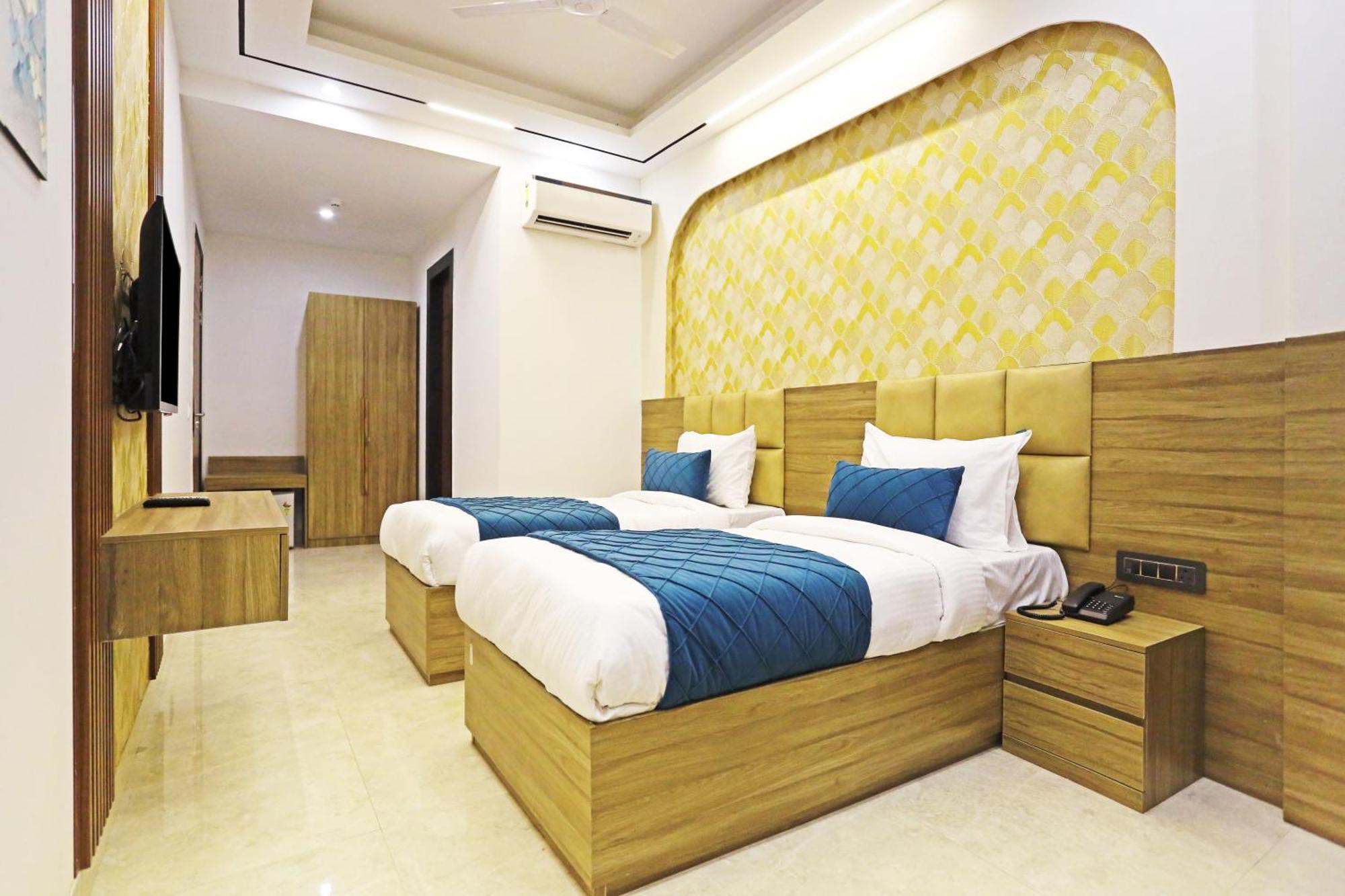 Hotel Hsp Plaza Nueva Delhi Exterior foto